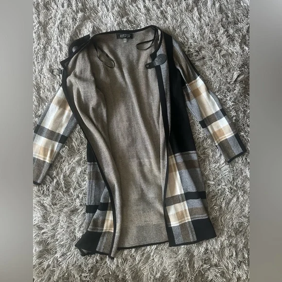 Plaid Open Front Cardigan - Picture 3 of 7